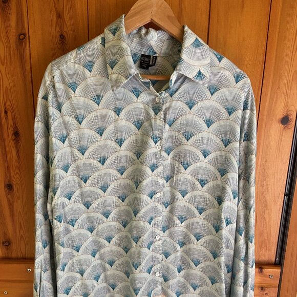 Oversized Patterned Icone Button-Down Top, Size M - Picture 3 of 6